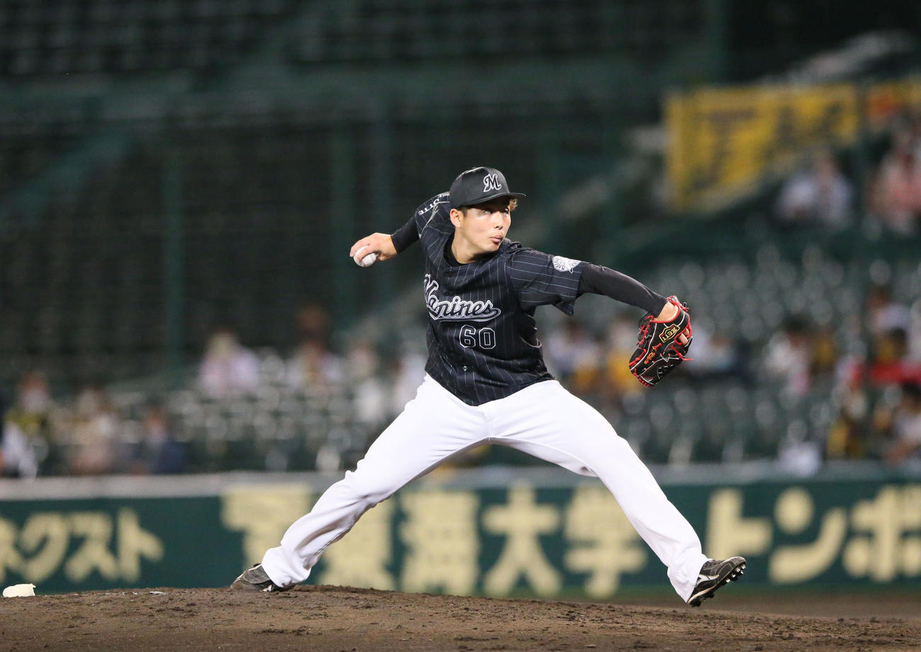 阪神対ロッテ　6回、2番手で登板の横山（撮影・上山淳一）