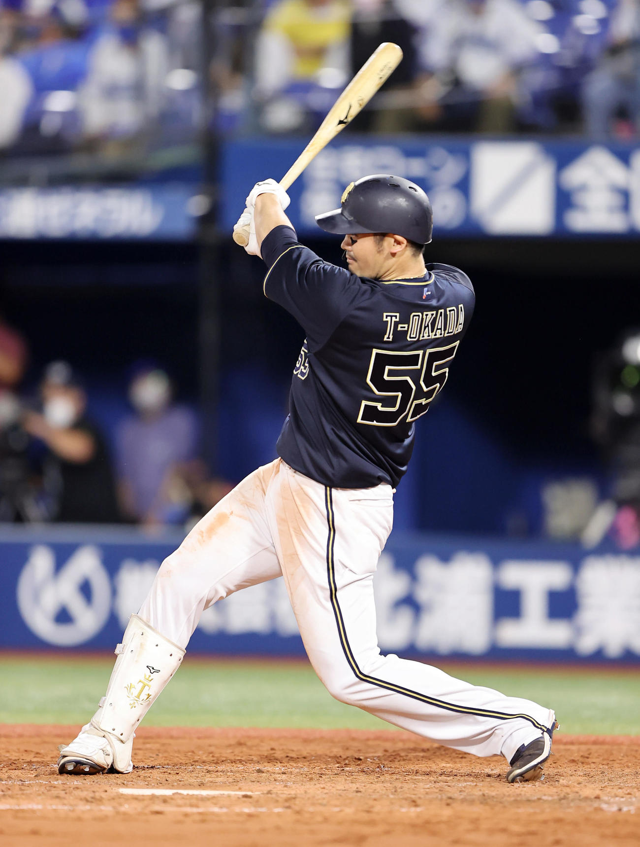 DeNA対オリックス　4回表オリックス2死、右前打を放つT－岡田（撮影・垰建太）