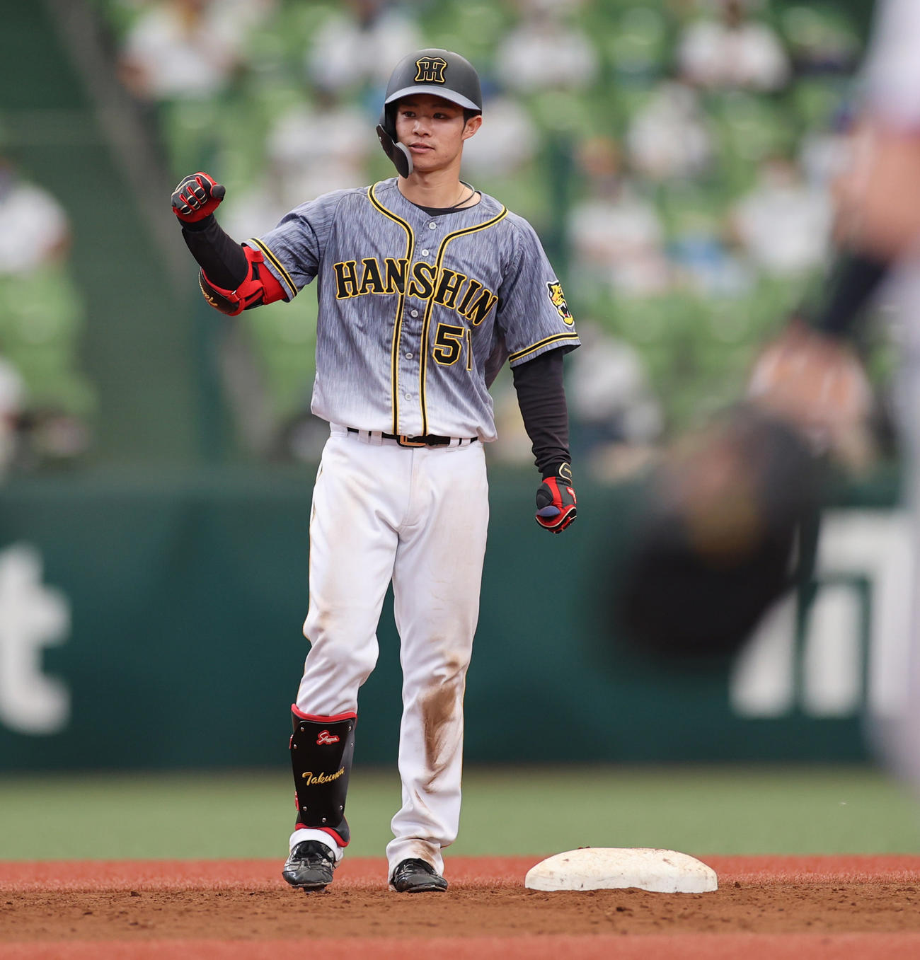 西武対阪神　4回表阪神1死一、三塁、右前へ同点適時打を放つ中野拓夢（撮影・清水貴仁）