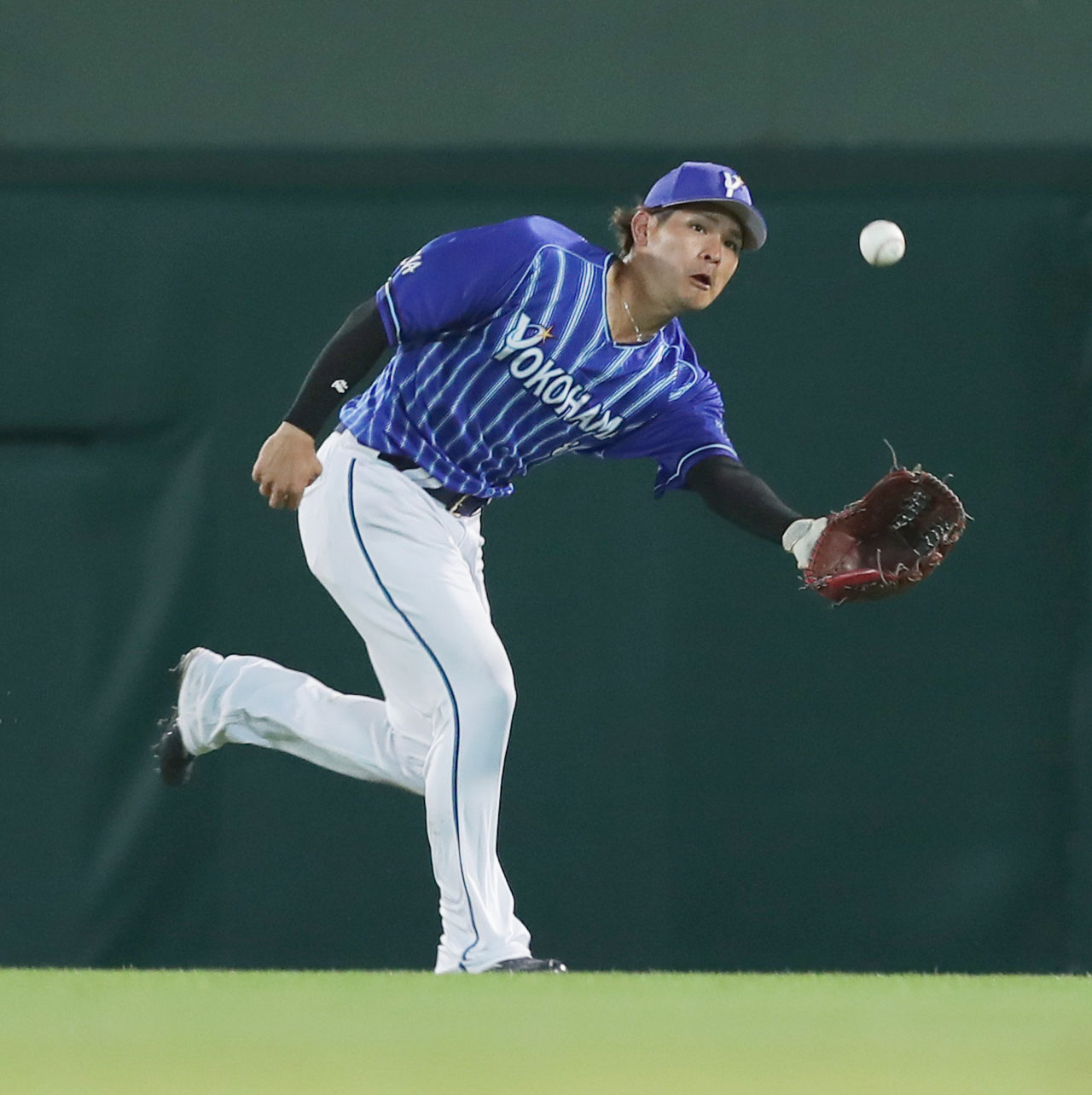 DeNA神里和毅（21年4月撮影）