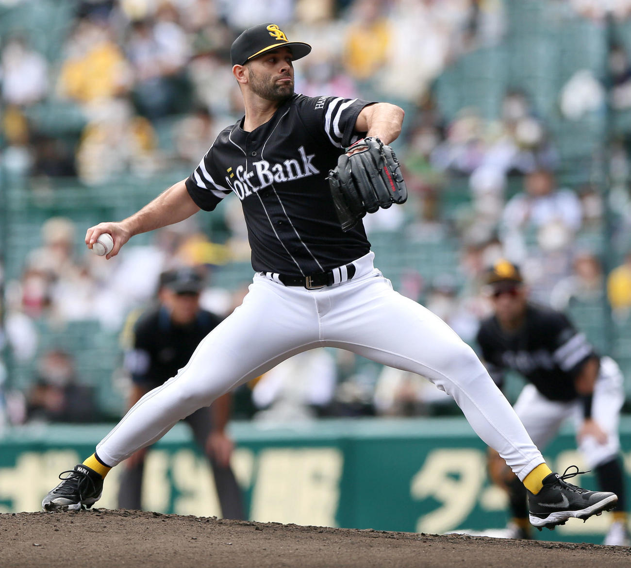 阪神対ソフトバンク2回戦　ソフトバンク先発のニック・マルティネス（撮影・上山淳一）