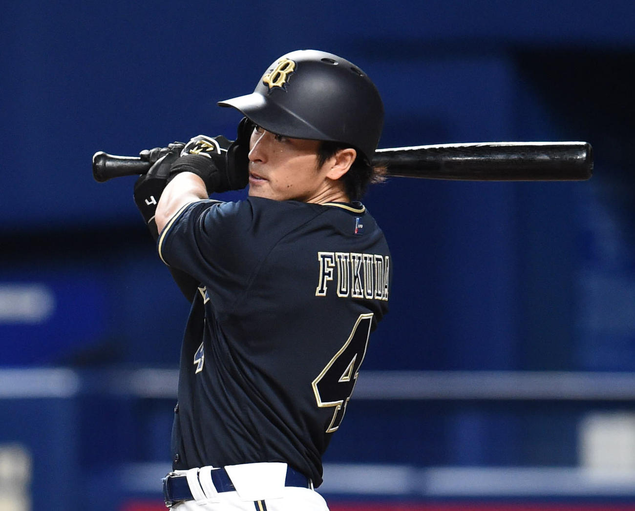 中日対オリックス　4回表オリックス2死一、三塁、左前適時打を放った福田（撮影・森本幸一）