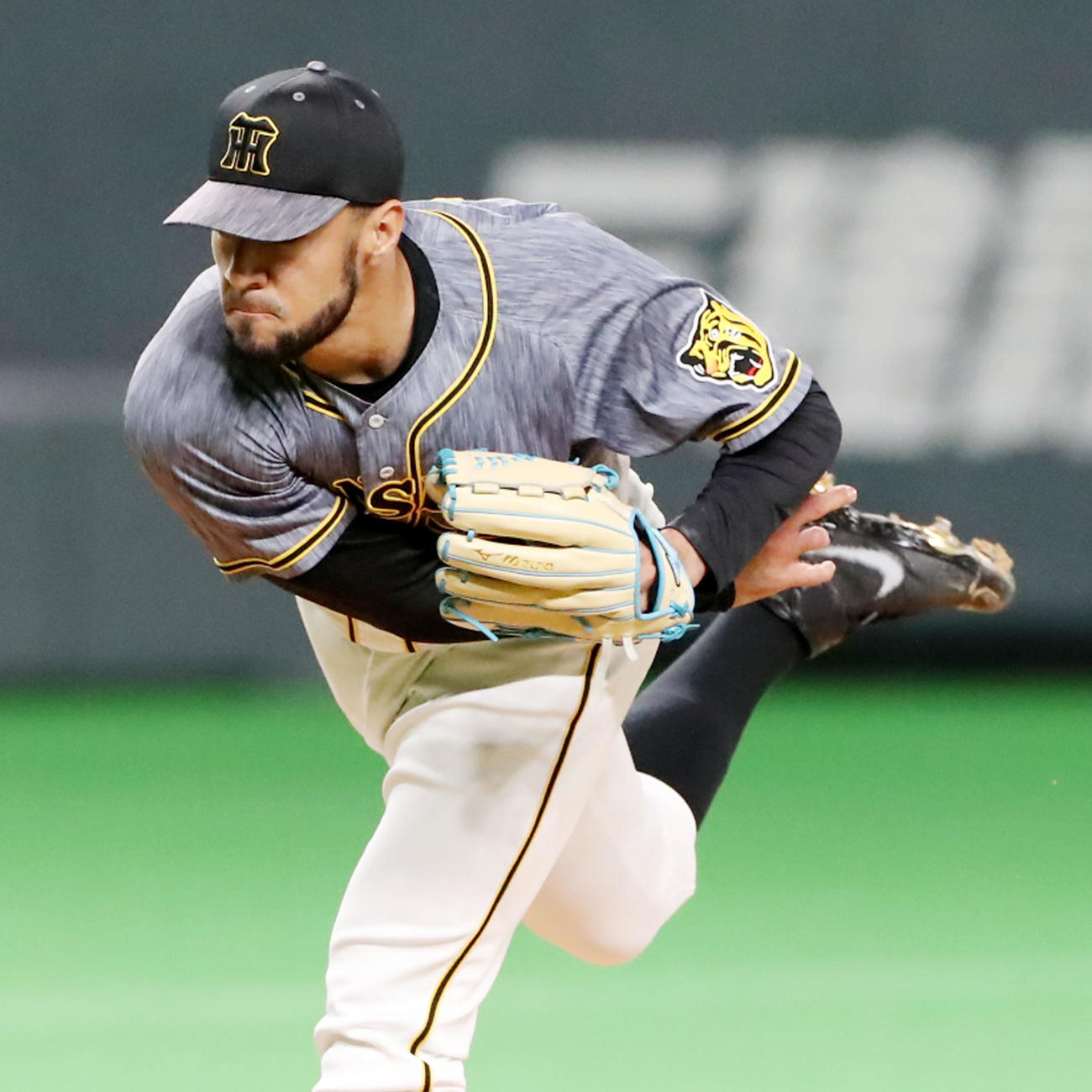 日本ハム対阪神　9回裏、阪神5番手で登板するスアレス（撮影・加藤哉）