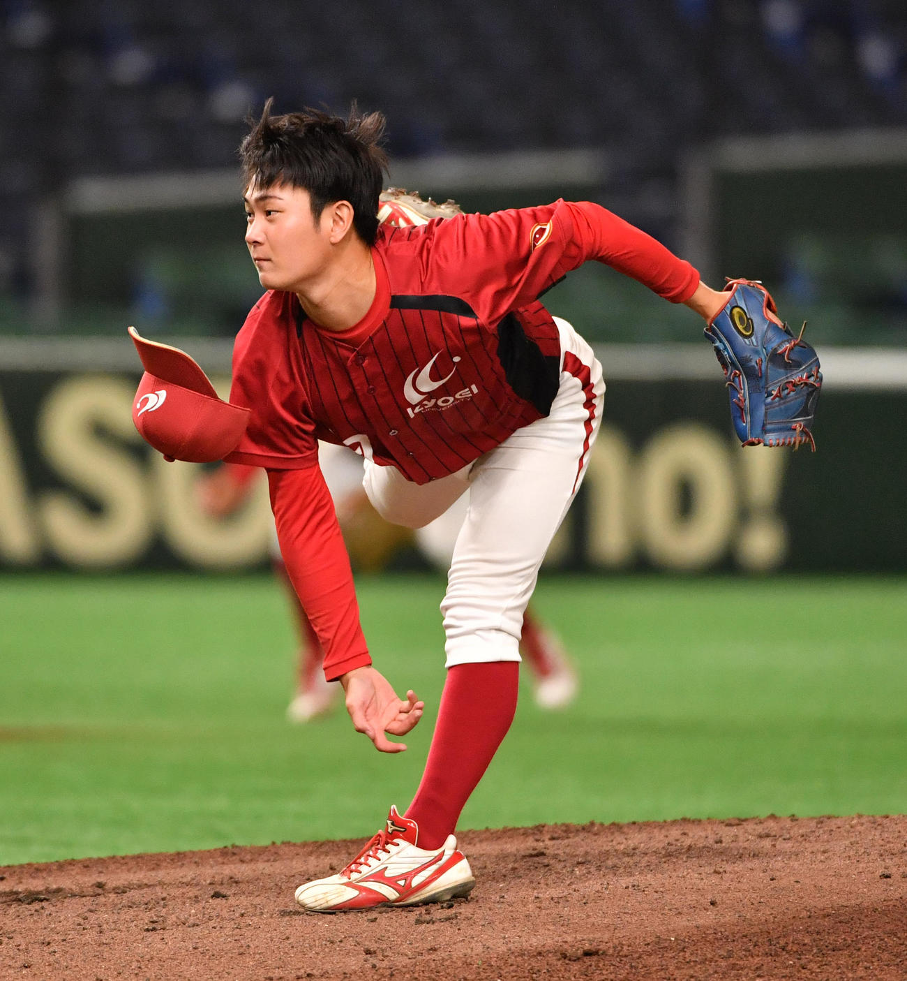 共栄大対東北福祉大　先発した共栄大・赤坂（撮影・柴田隆二）