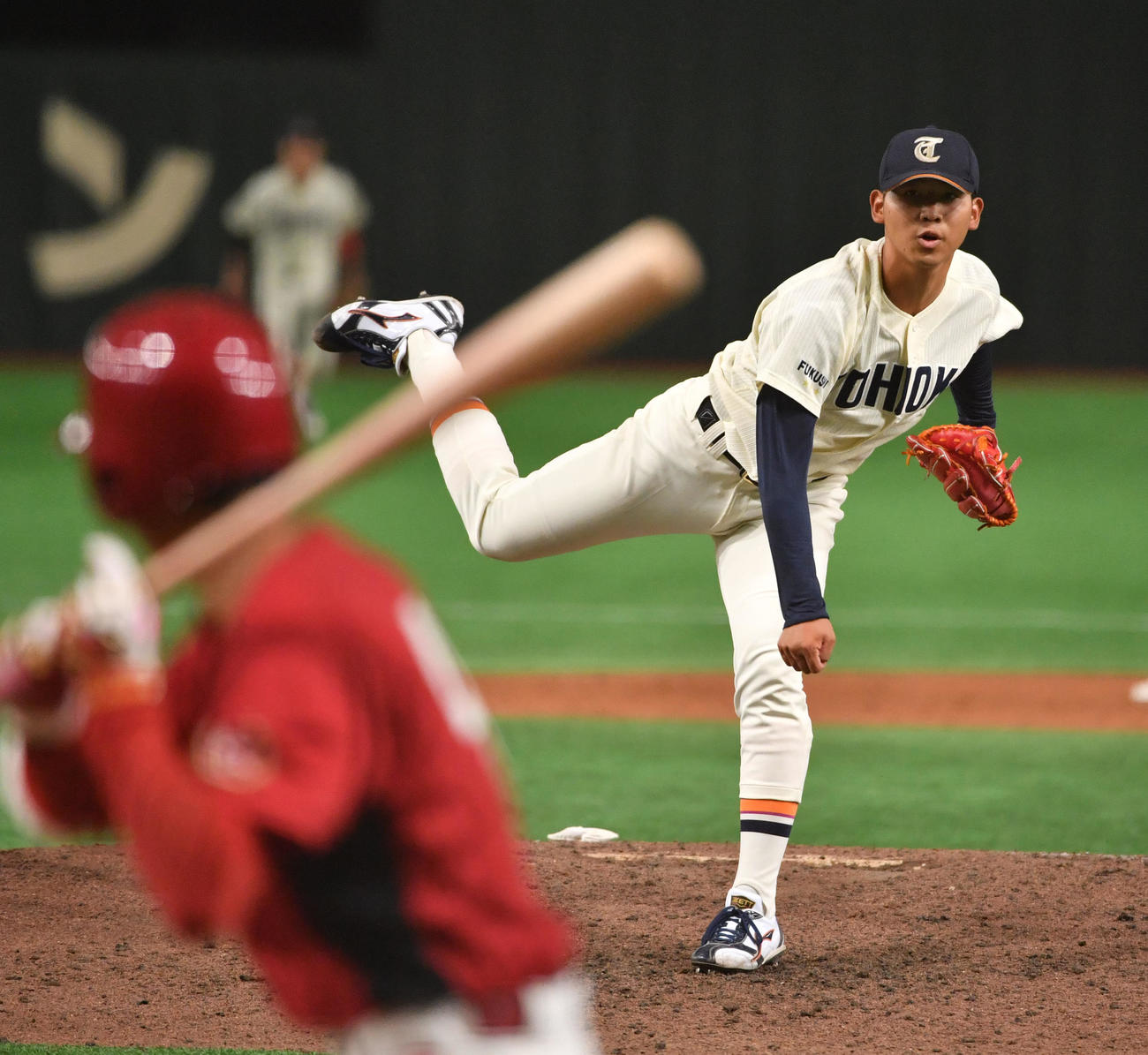 共栄大対東北福祉大　8回から登板した東北福祉大・椋木は154キロを出した（撮影・柴田隆二）
