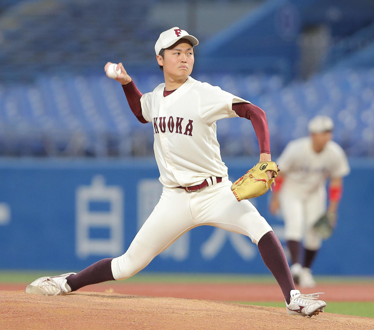国学院大対福岡大　福岡大先発で力投する村上（撮影・河田真司）