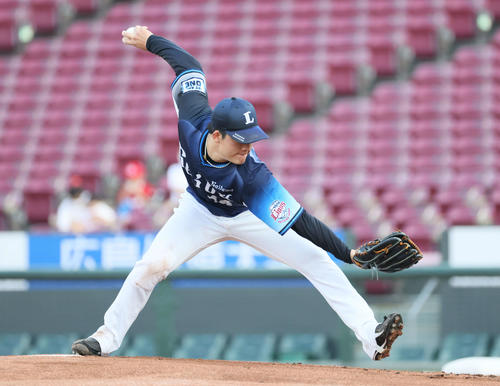 広島対西武　西武先発の与座（撮影・加藤孝規）