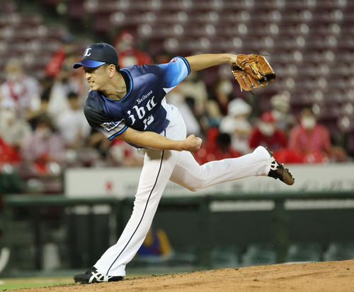 広島対西武　5回裏広島、西武二番手の宮川（撮影・加藤孝規）