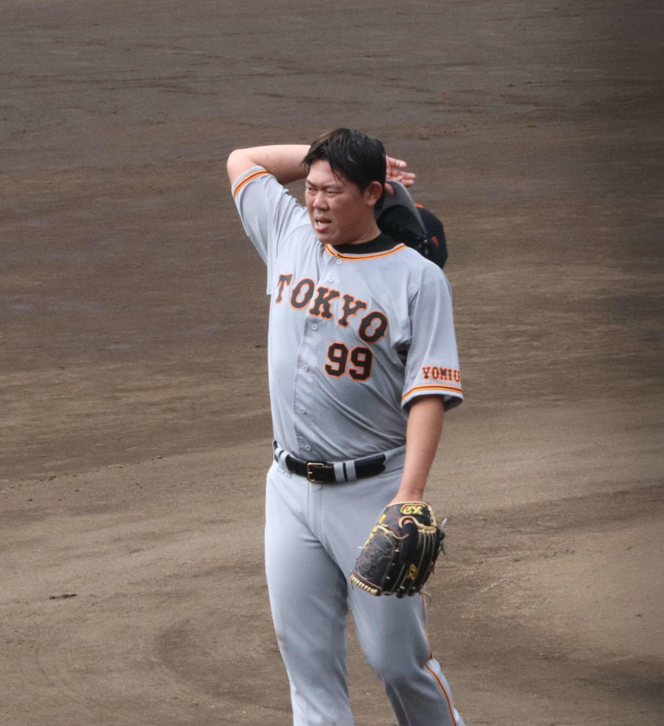 古巣巨人復帰後、ファームの練習に初合流し、シート打撃に登板した山口（撮影・小早川宗一郎）