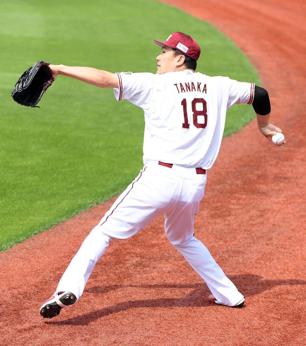 楽天対オリックス　調整する楽天田中将（撮影・たえ見朱実）