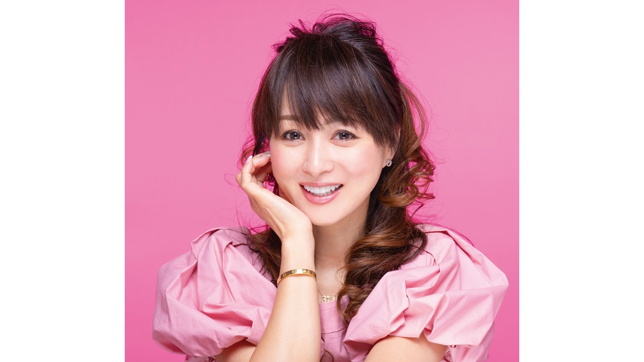 7月7日のロッテ－ソフトバンク戦で始球式を務める元おニャン子クラブの渡辺美奈代