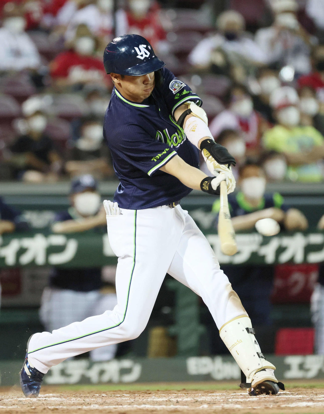 広島対ヤクルト　8回表ヤクルト2死、山田は中前打を放つ（撮影・加藤孝規）
