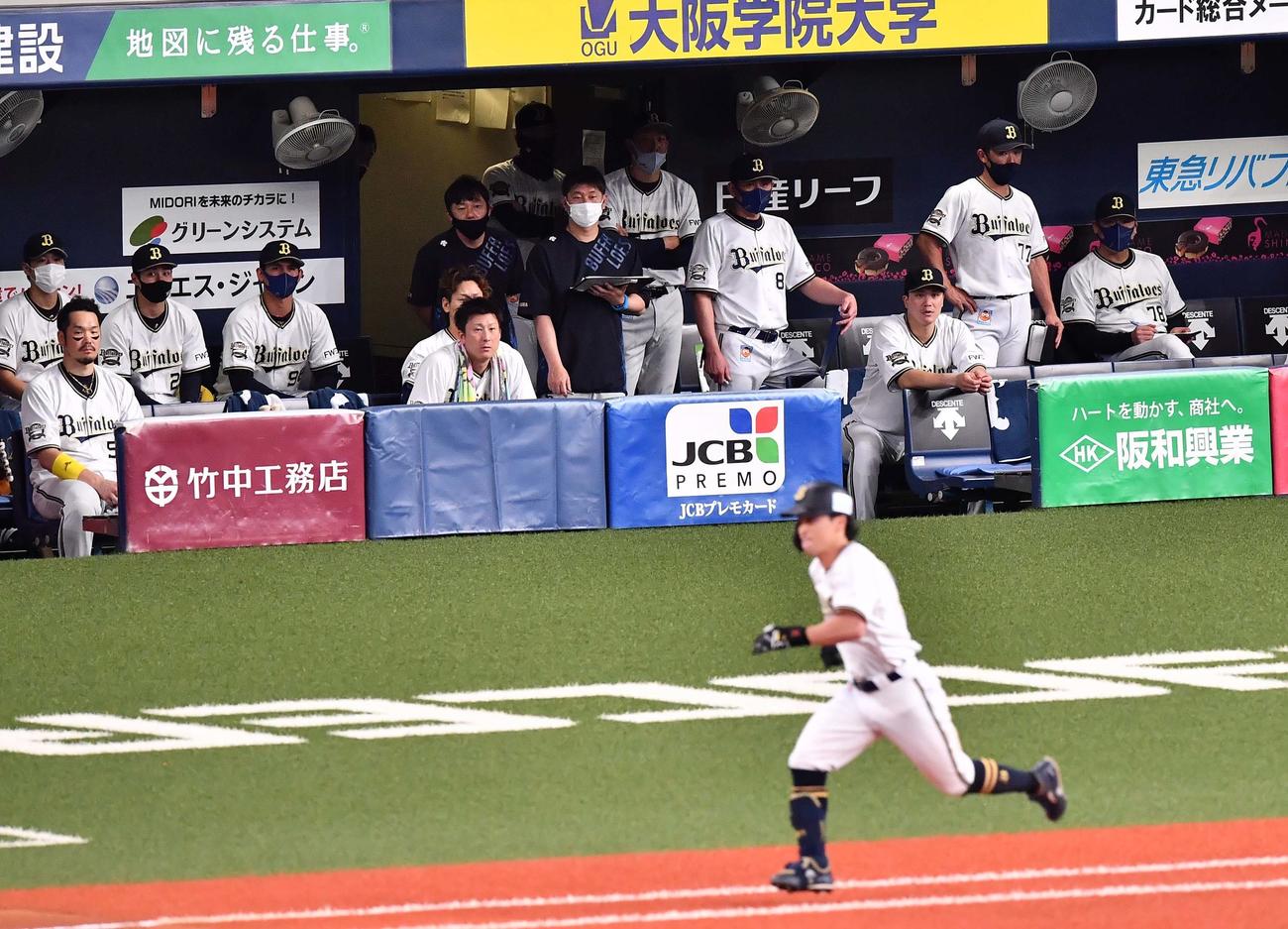 オリックス対日本ハム　9回裏オリックス2死、福田周平が遊ゴロに倒れ日本ハムに敗れたオリックス（撮影・上田博志）