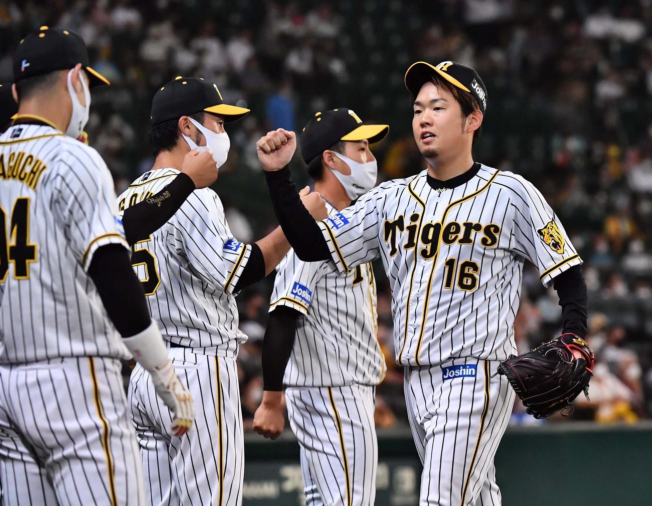 阪神対DeNA 8回3失点で降板する西勇（撮影・上田博志）