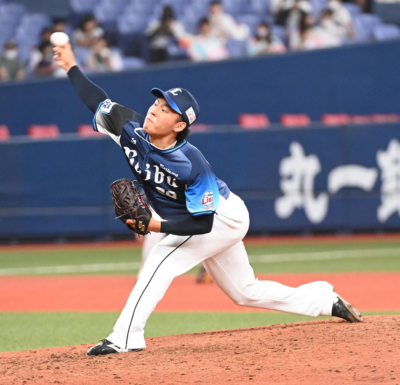 オリックス対西武　西武2番手の水上（撮影・前岡正明）