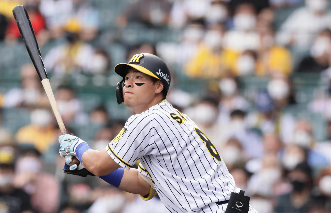 阪神佐藤輝明（2021年6月20日撮影）