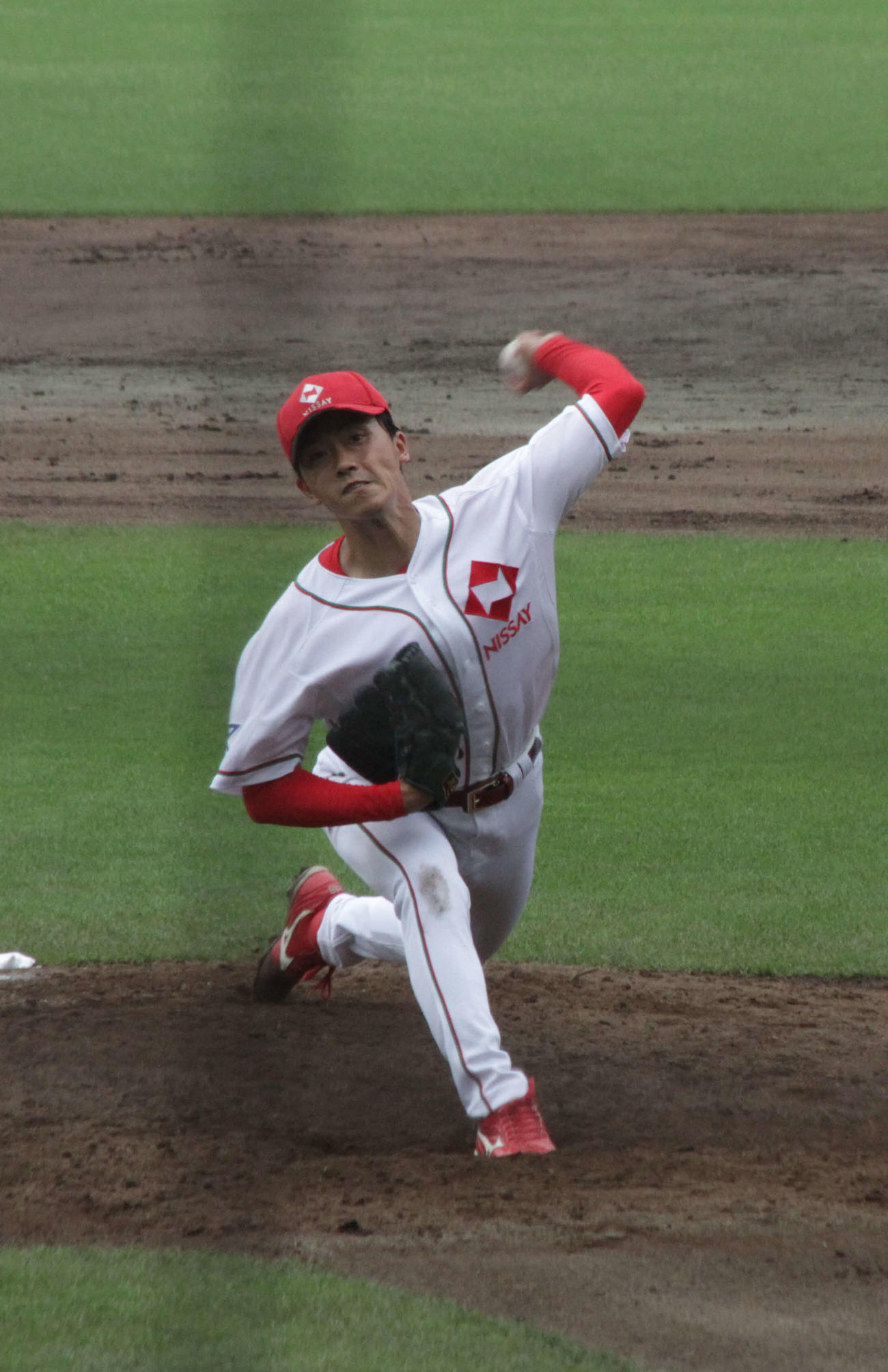 日本生命の先発高橋拓巳投手が安定した投球を披露した