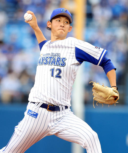 DeNA対巨人　DeNA先発の阪口（撮影・狩俣裕三）