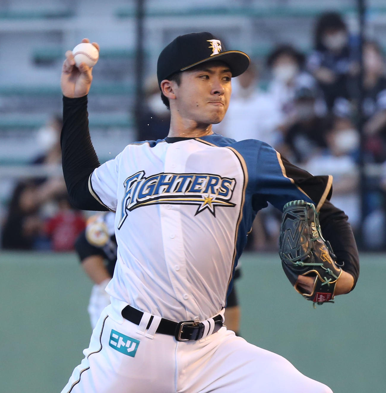 日本ハム対ソフトバンク　日本ハム先発の上沢（撮影・屋方直哉）