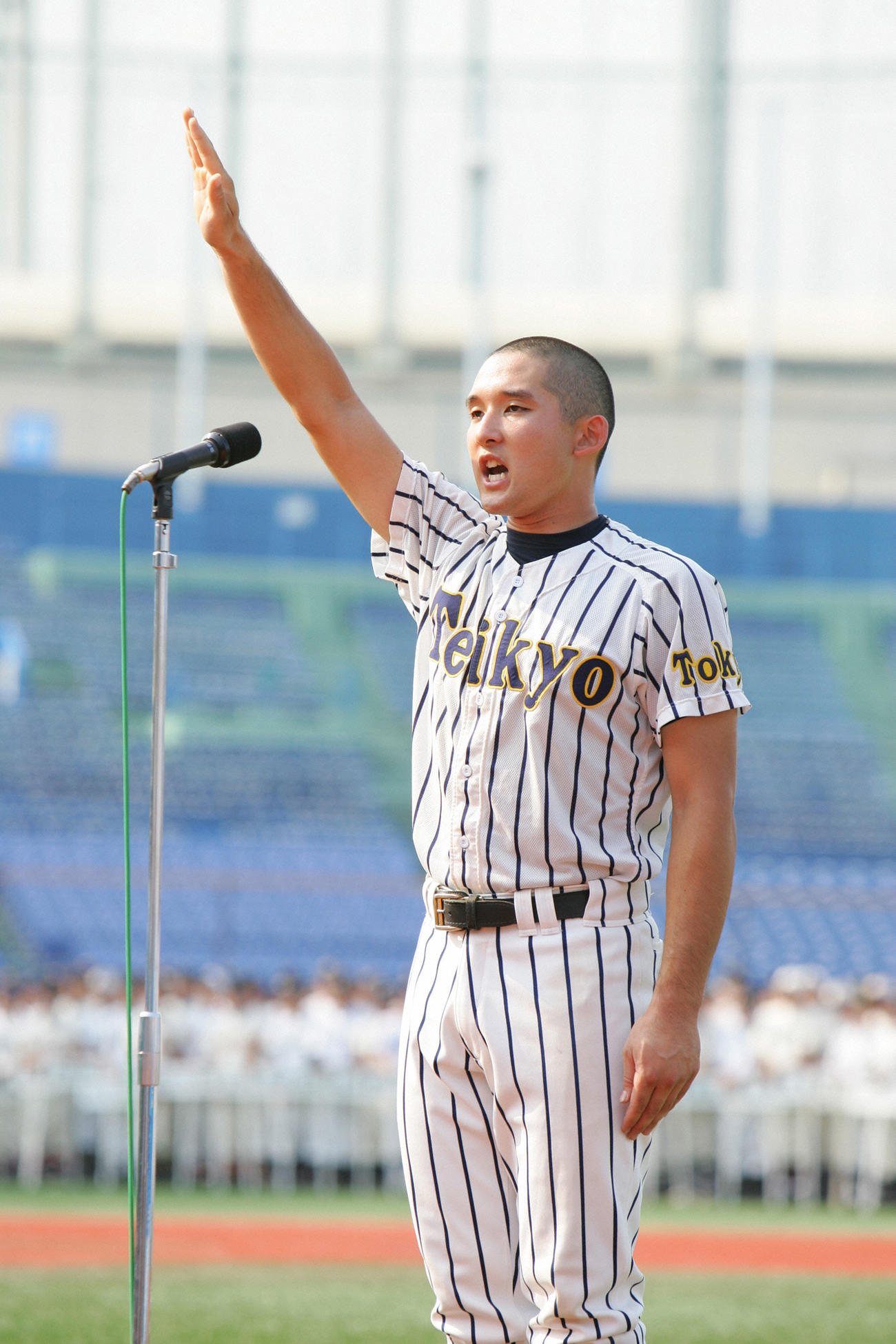 08年7月、高校野球東西東京大会開会式で選手宣誓をする帝京・杉谷拳士主将