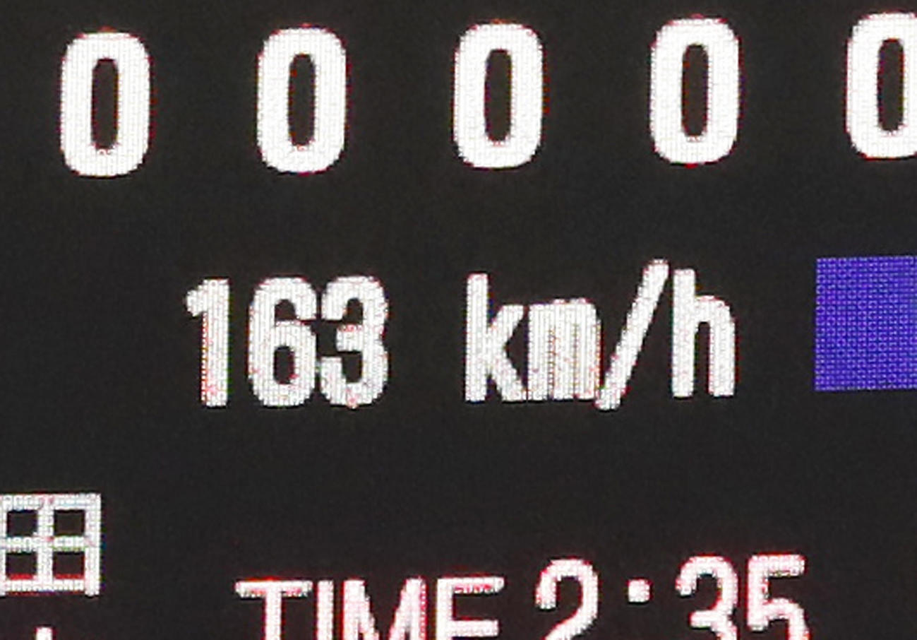 巨人対中日　9回表中日2死、木下拓を163キロの直球で空振り三振に仕留めたビエイラ（撮影・足立雅史）