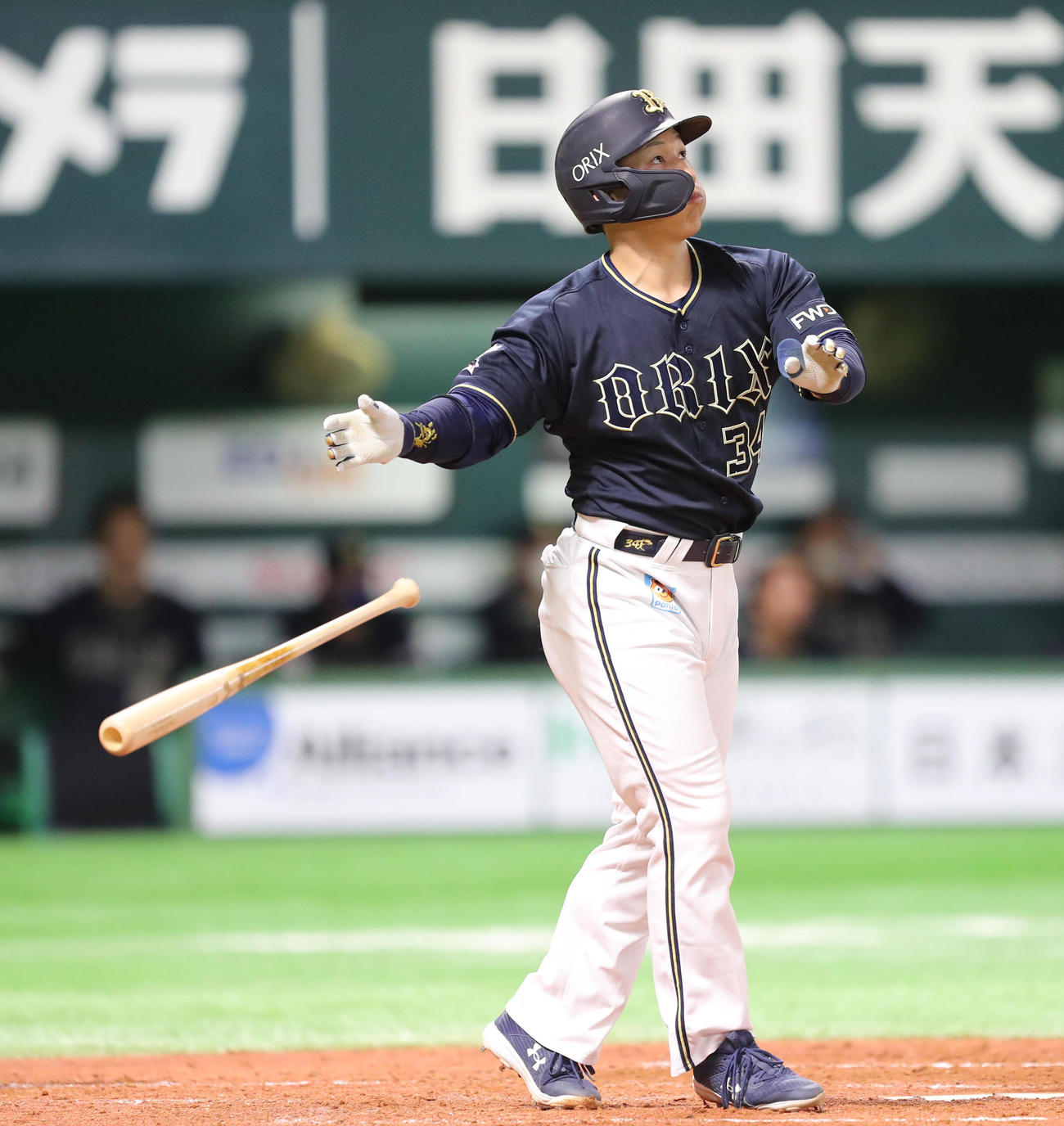 ソフトバンク対オリックス　3回表オリックス2死、吉田正は右中間に先制本塁打を放つ（撮影・梅根麻紀）