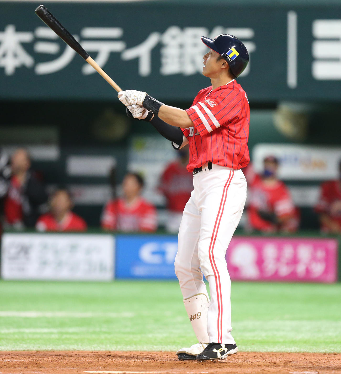 ソフトバンク対オリックス　3回裏ソフトバンク2死一塁、柳田は右越えの2点本塁打を放つ（撮影・屋方直哉）