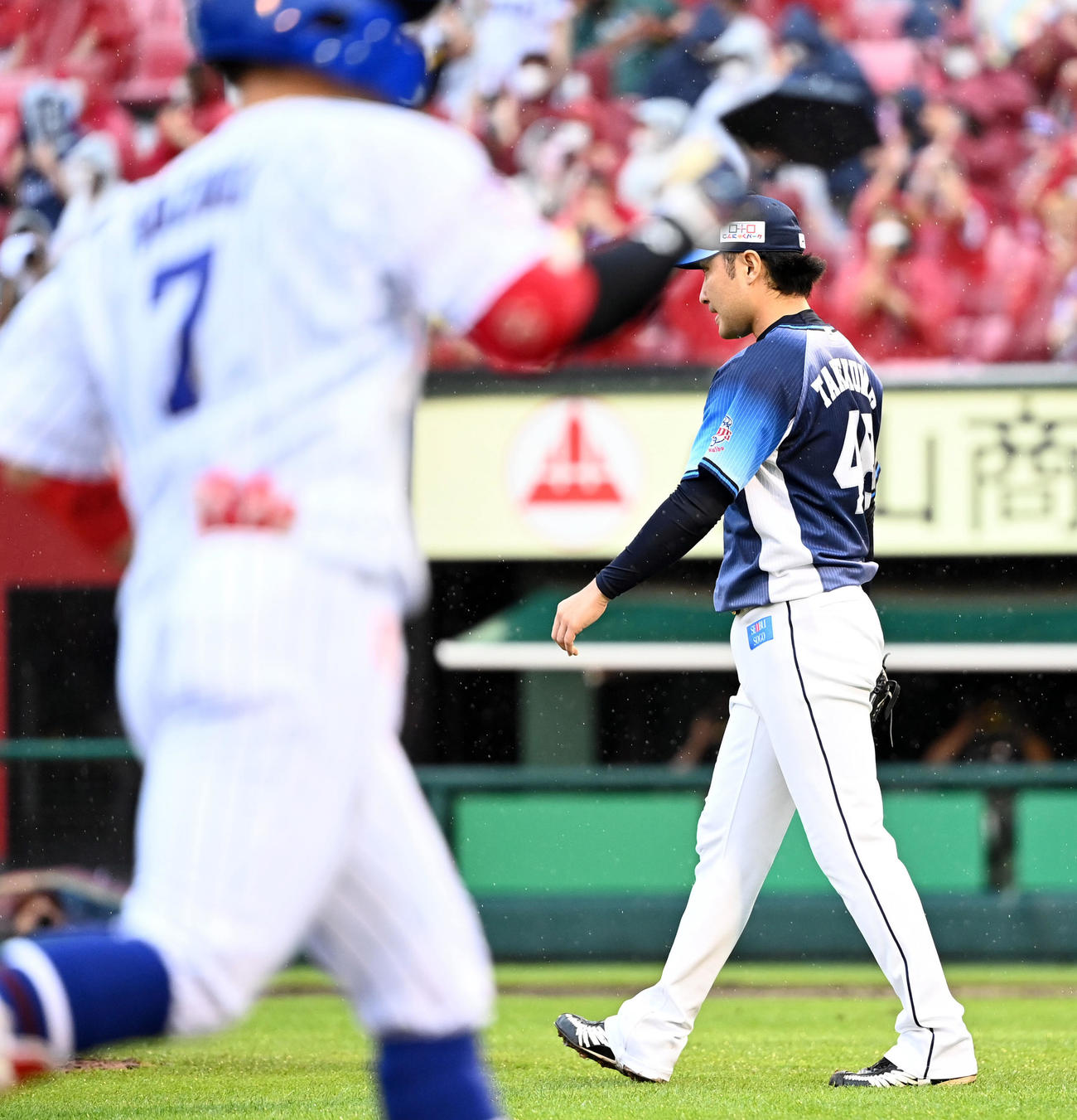 楽天対西武　7回裏楽天1死一、二塁、鈴木大に3点本塁打を浴びる武隈（撮影・たえ見朱実）