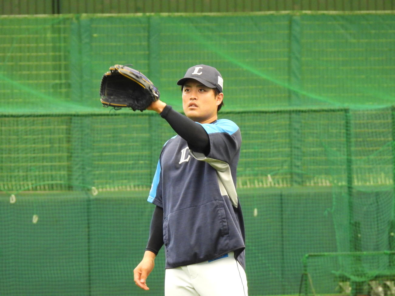 メットライフドームで調整を行った西武松本（球団提供）