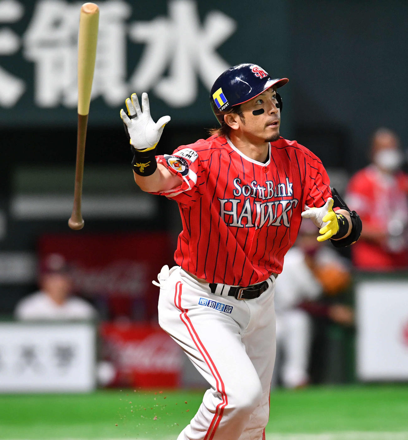 ソフトバンク対楽天　5回裏ソフトバンク無死一塁、松田は右越え2点本塁打を放つ（撮影・岩下翔太）