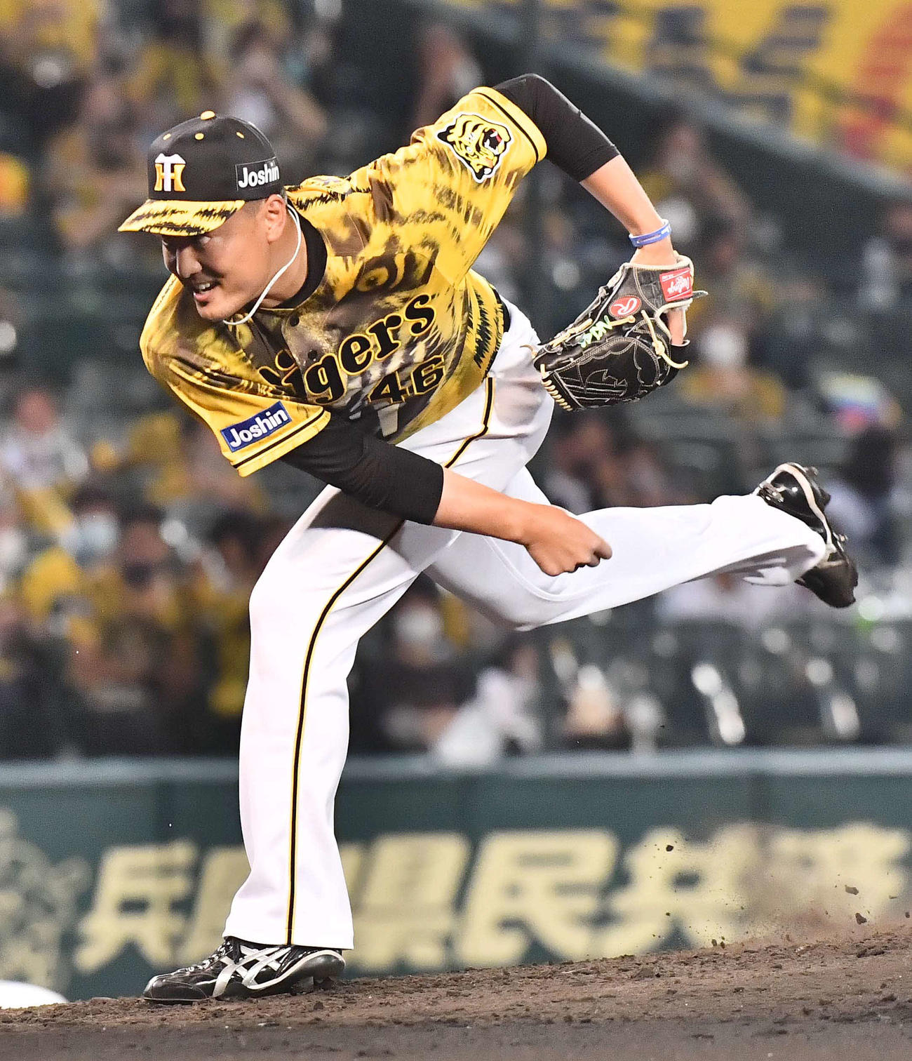 阪神対DeNA　阪神2番手の秋山（撮影・上田博志）
