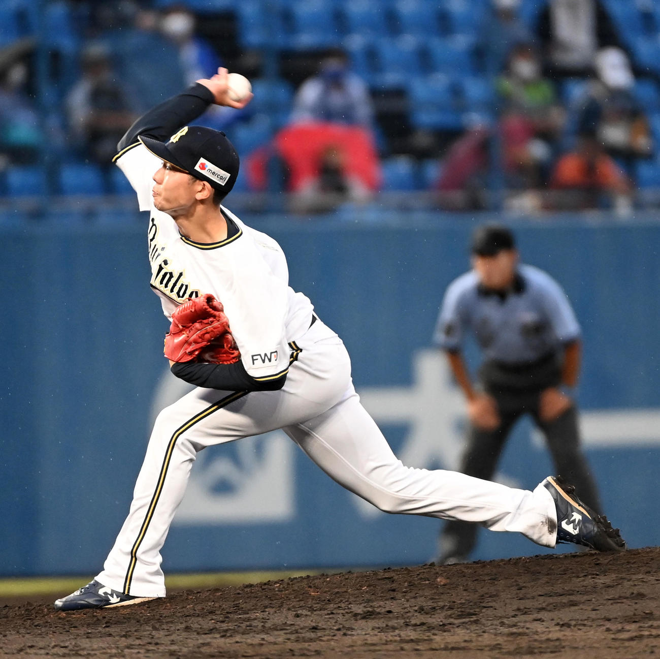 全ウ対全イ　全ウ4番手の本田（撮影・前岡正明）