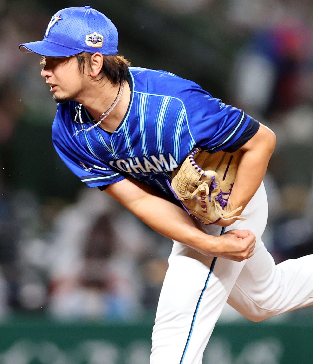 全パ対全セ　5回裏から登板する三嶋（撮影・狩俣裕三）