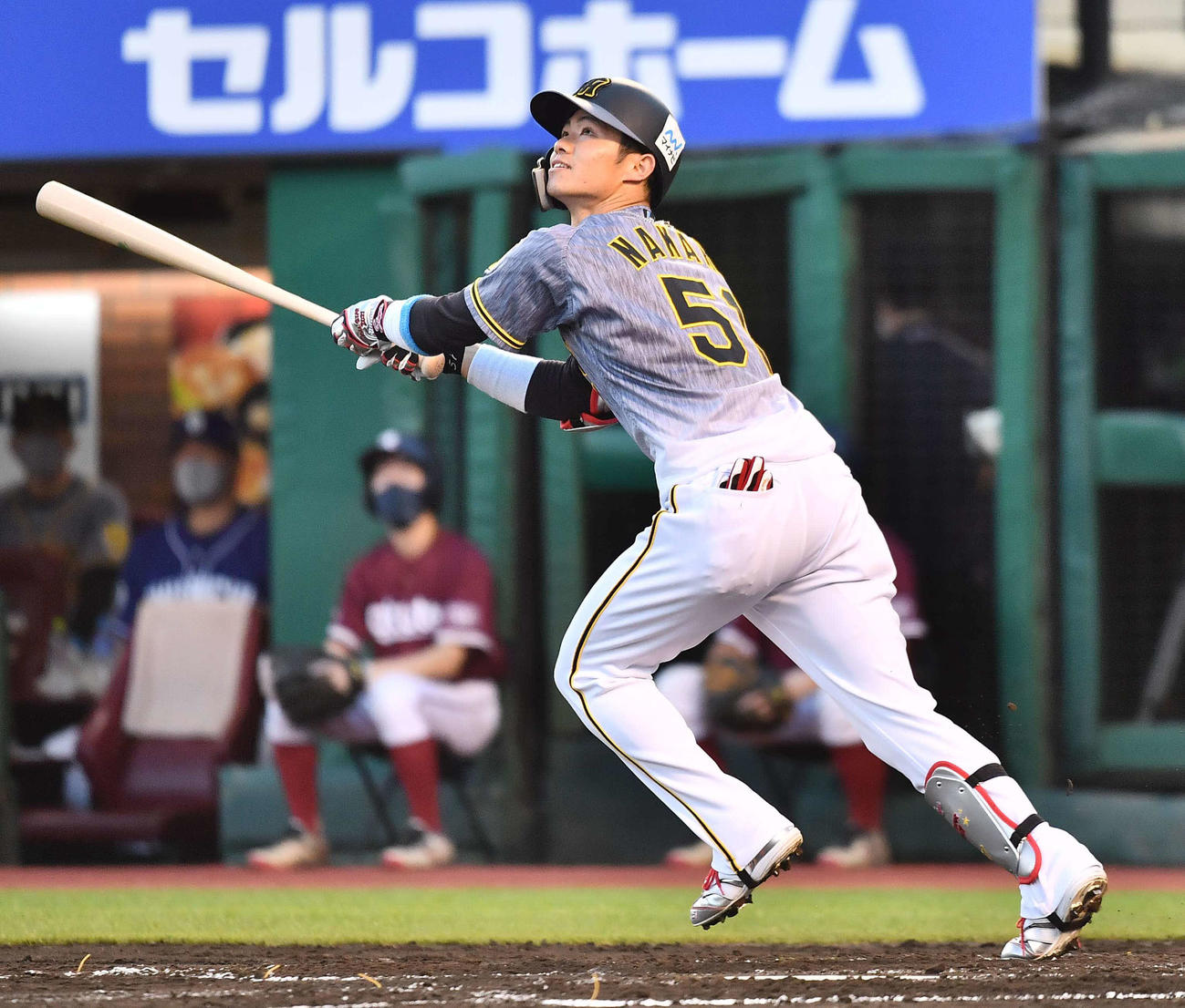 3回表全セ無死、左飛に倒れる中野（撮影・上田博志）