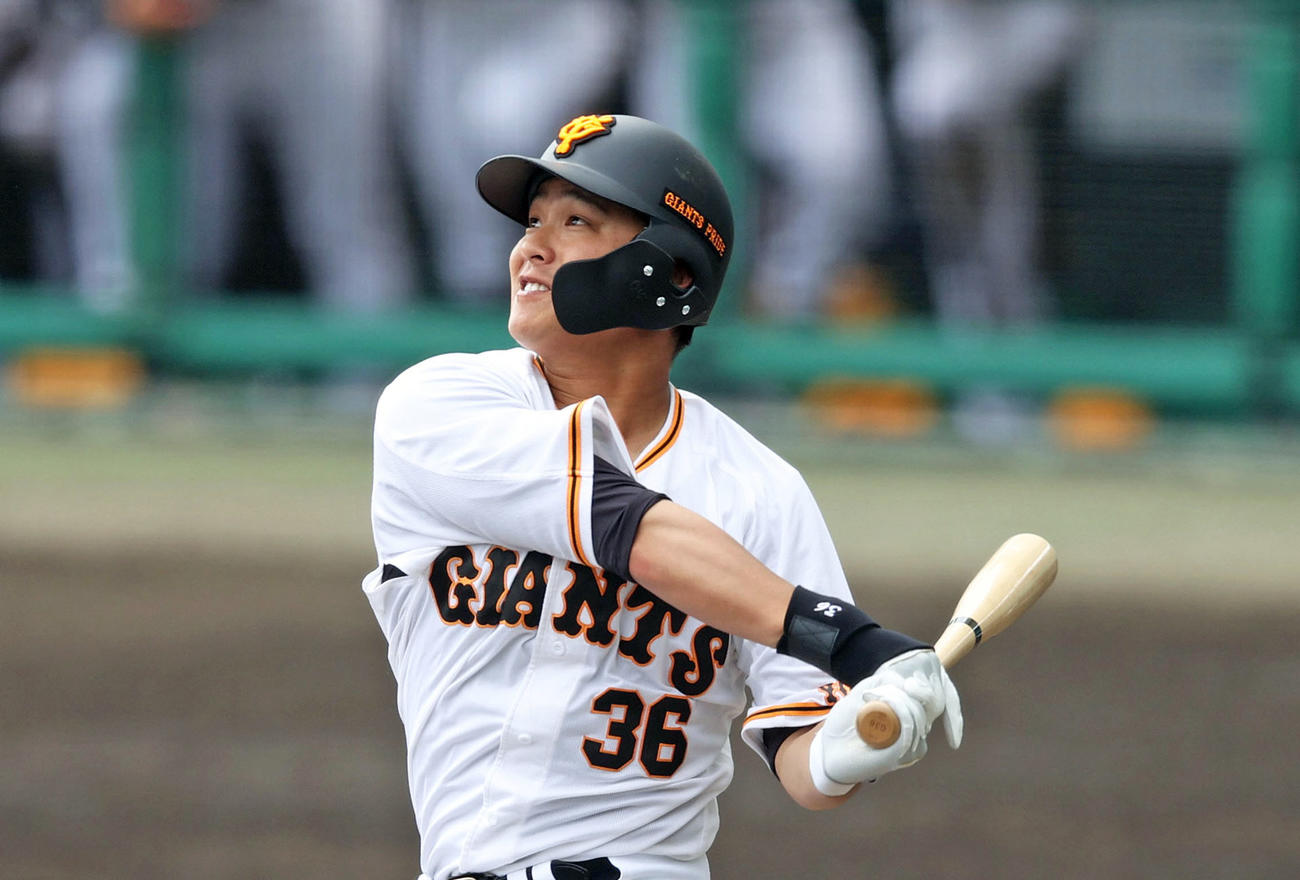 巨人石川慎吾（2021年2月27日撮影）