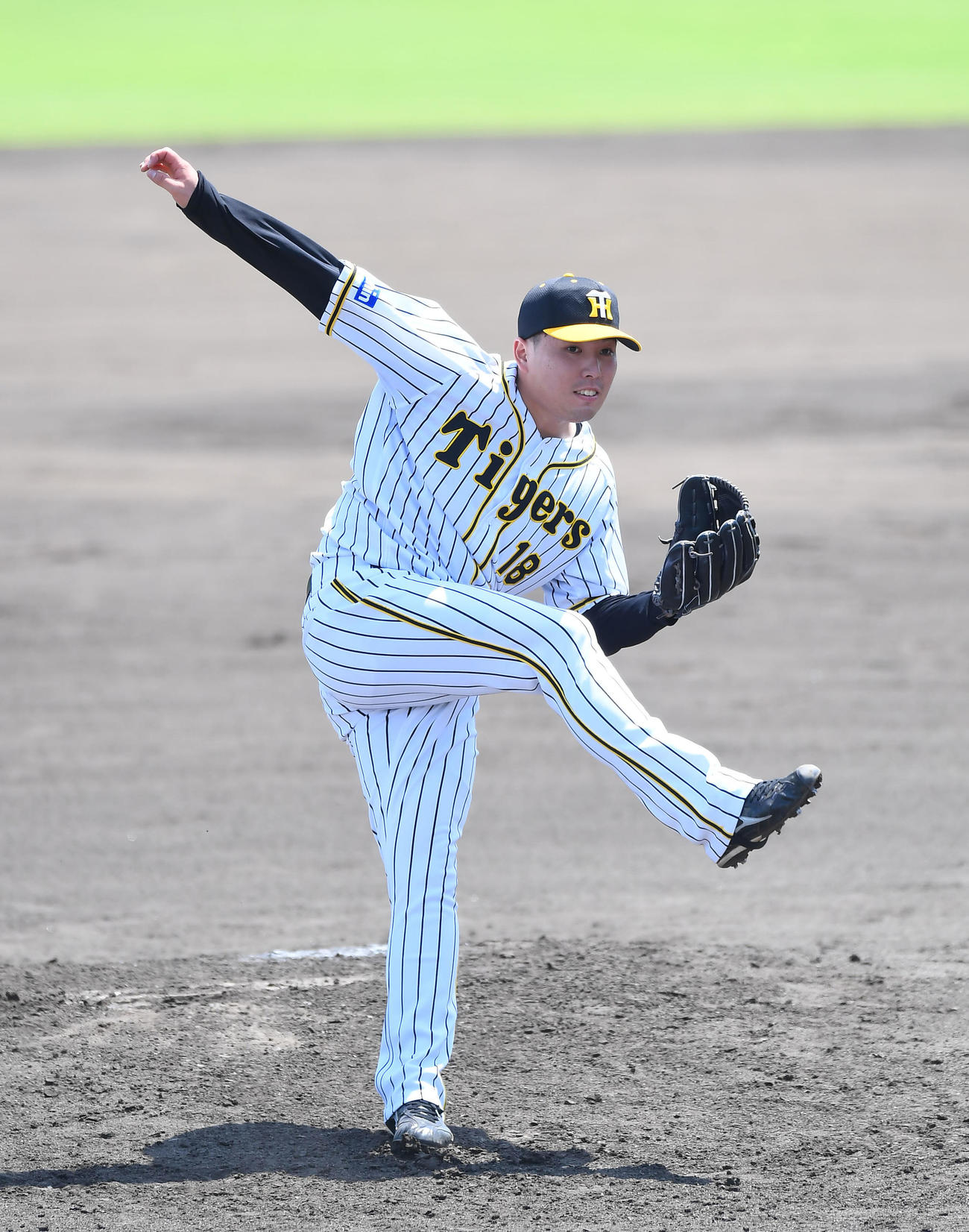 2軍中日戦で2番手で登板する馬場（代表撮影）