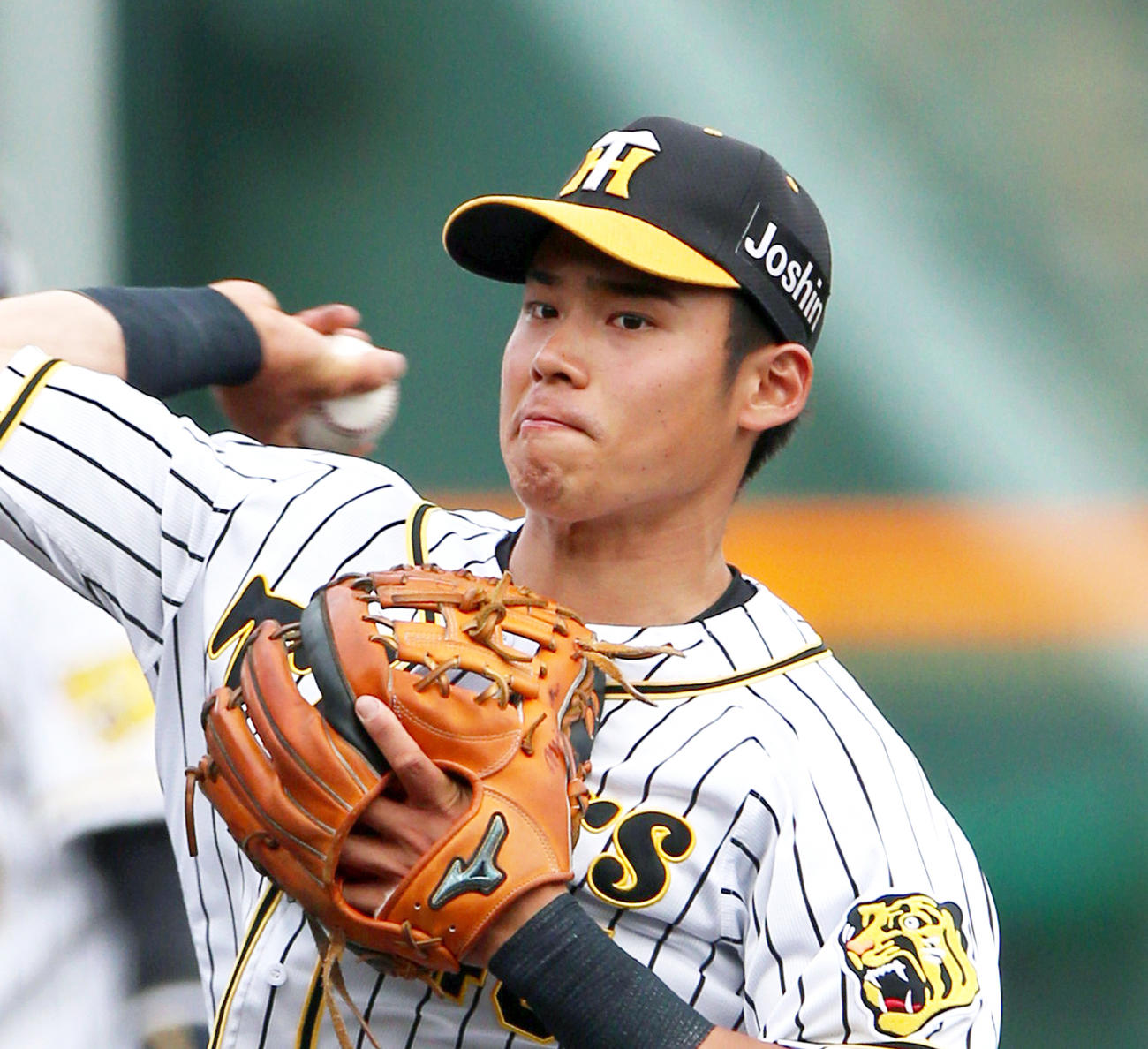 阪神遠藤成（2021年6月11日撮影）