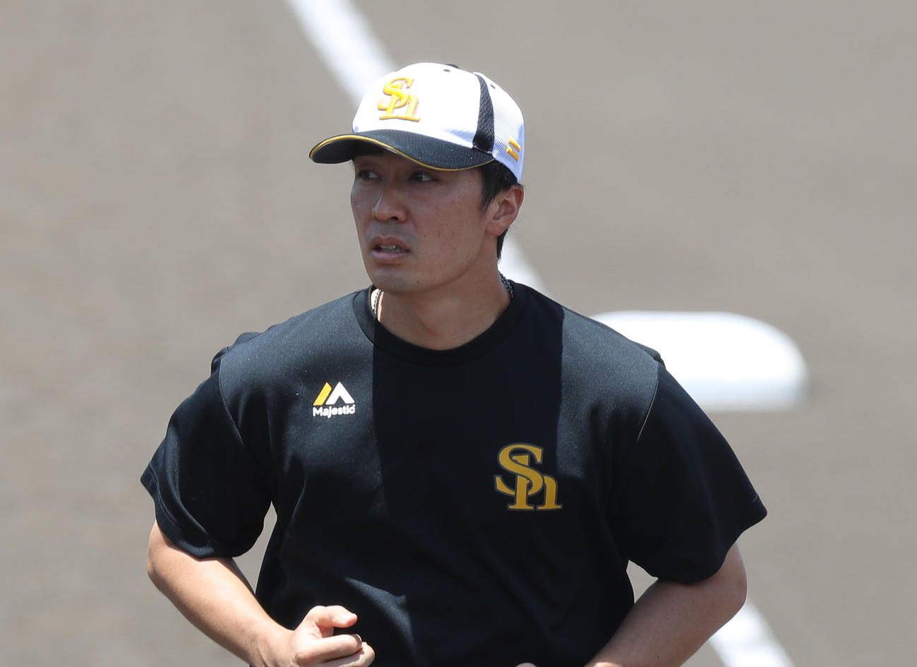 ランニングをするソフトバンク和田毅（撮影・屋方直哉）