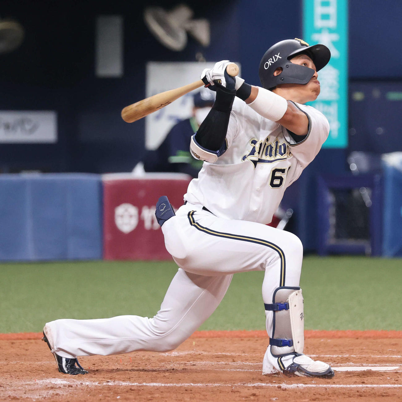 ヤクルト対オリックス　7回表オリックス1死、佐野はソロ本塁打を放つ（撮影・渦原淳）