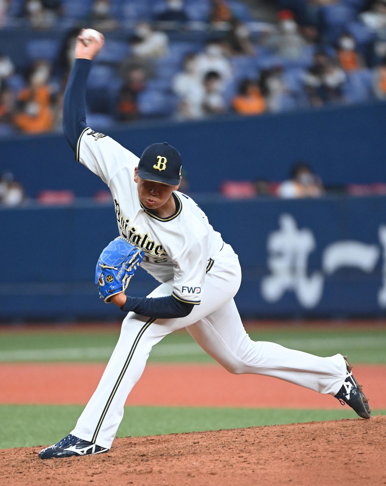 オリックス対巨人　オリックス3番手の山下（撮影・前岡正明）