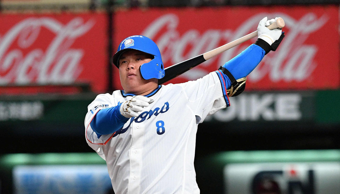 西武渡部健人（2021年4月6日撮影）