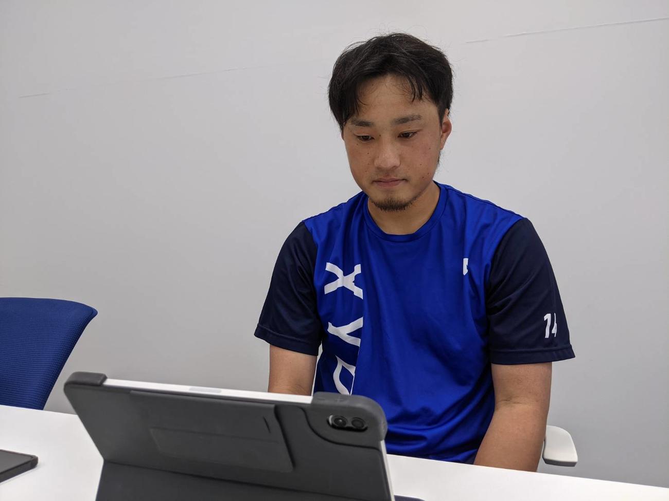 後半戦から先発に転向するDeNA石田。DOCKで汗を流した（球団提供）