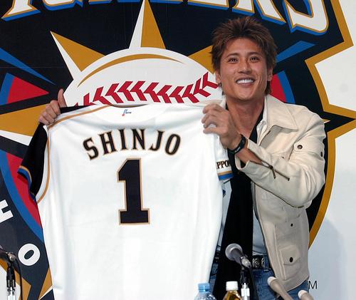 栗山監督「ファイターズをずっと愛して見ていてくれた」今村純二さん
