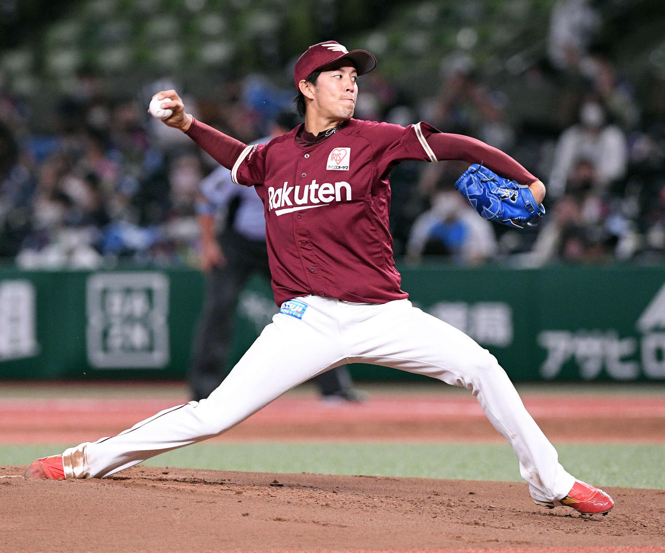 西武対楽天　楽天先発の岸（撮影・滝沢徹郎）