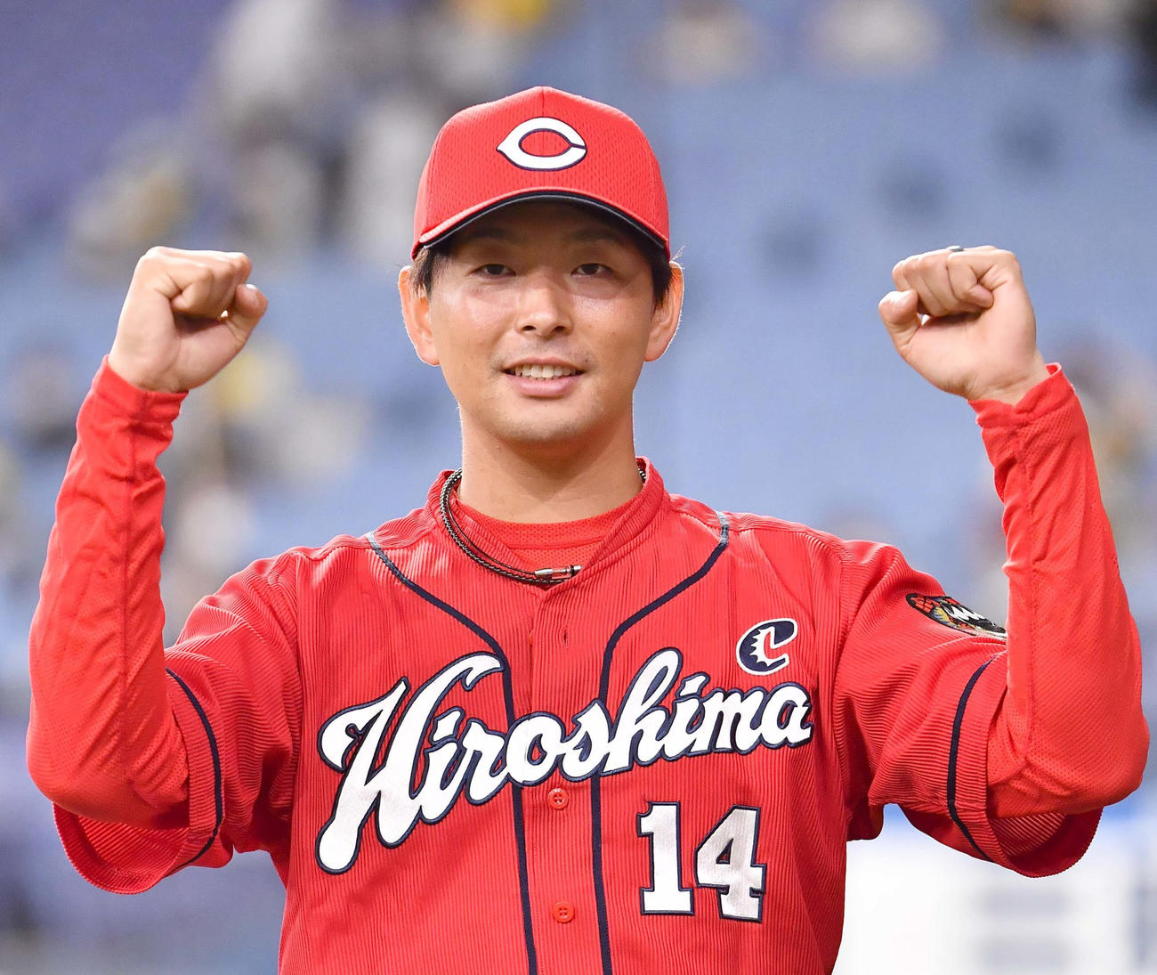 阪神対広島　ヒーローインタビューを終えガッツポーズする大瀬良大地（撮影・上田博志）
