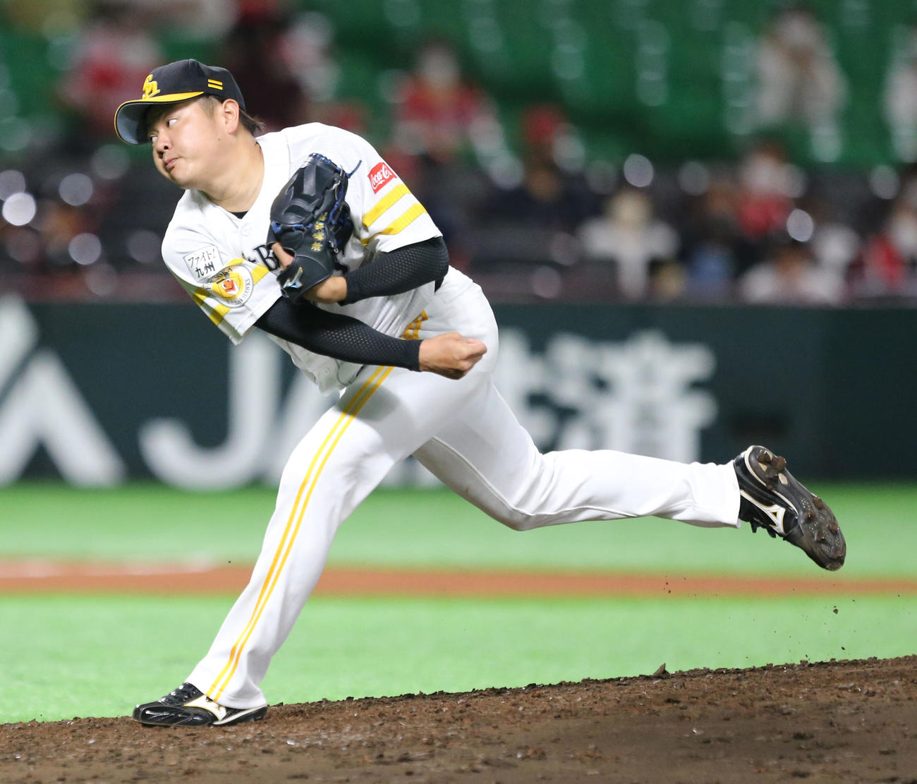 ソフトバンク対日本ハム　2番手で登板した津森（撮影・屋方直哉）
