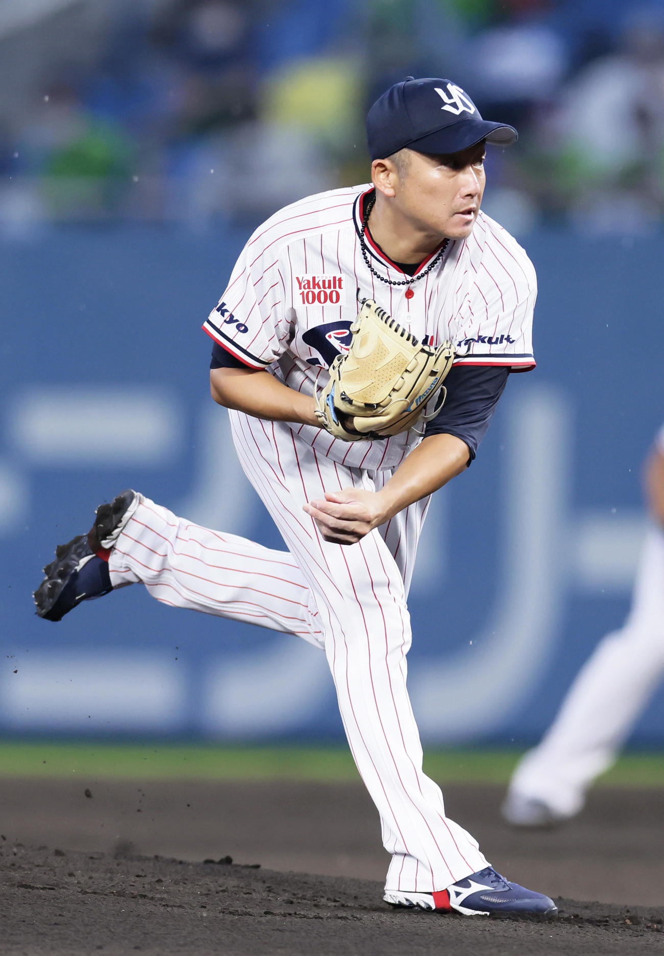 ヤクルト対巨人　ヤクルト先発の石川（撮影・足立雅史）