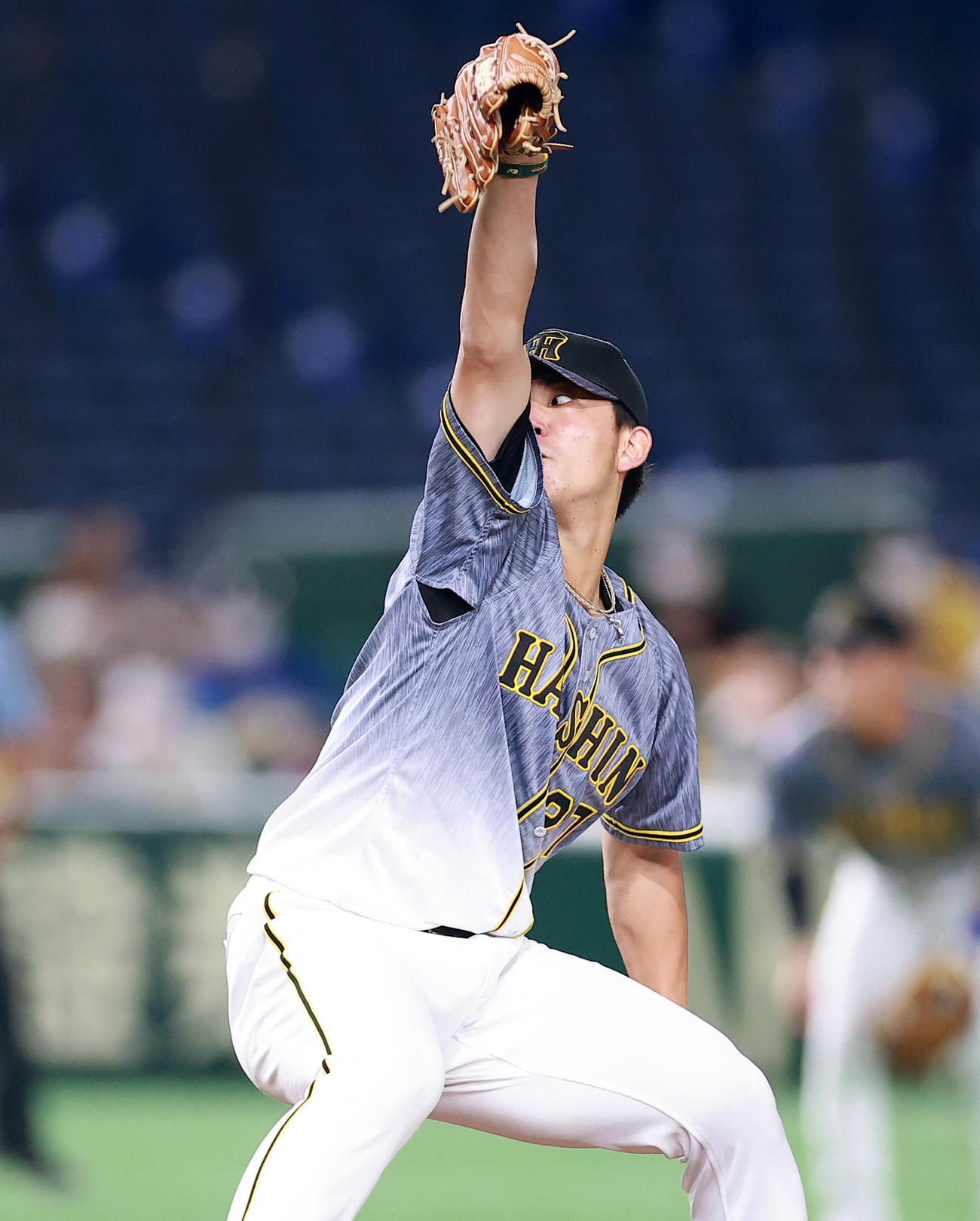 DeNA対阪神　力投する阪神先発の伊藤将（撮影・浅見桂子）