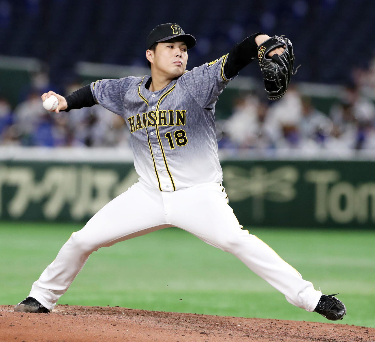 DeNA対阪神　5回裏、阪神2番手で登板する馬場（撮影・加藤哉）