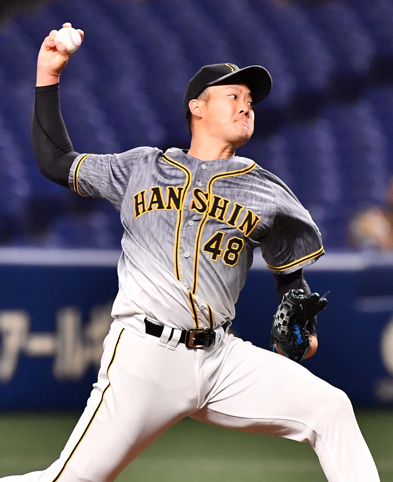 中日対阪神　阪神3番手の斎藤（撮影・上田博志）